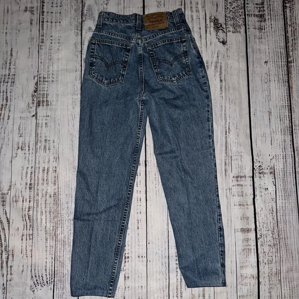 Levi's 512 Women's High Waisted Slim Fit Tapered Leg Jeans‎ 5 Short USA